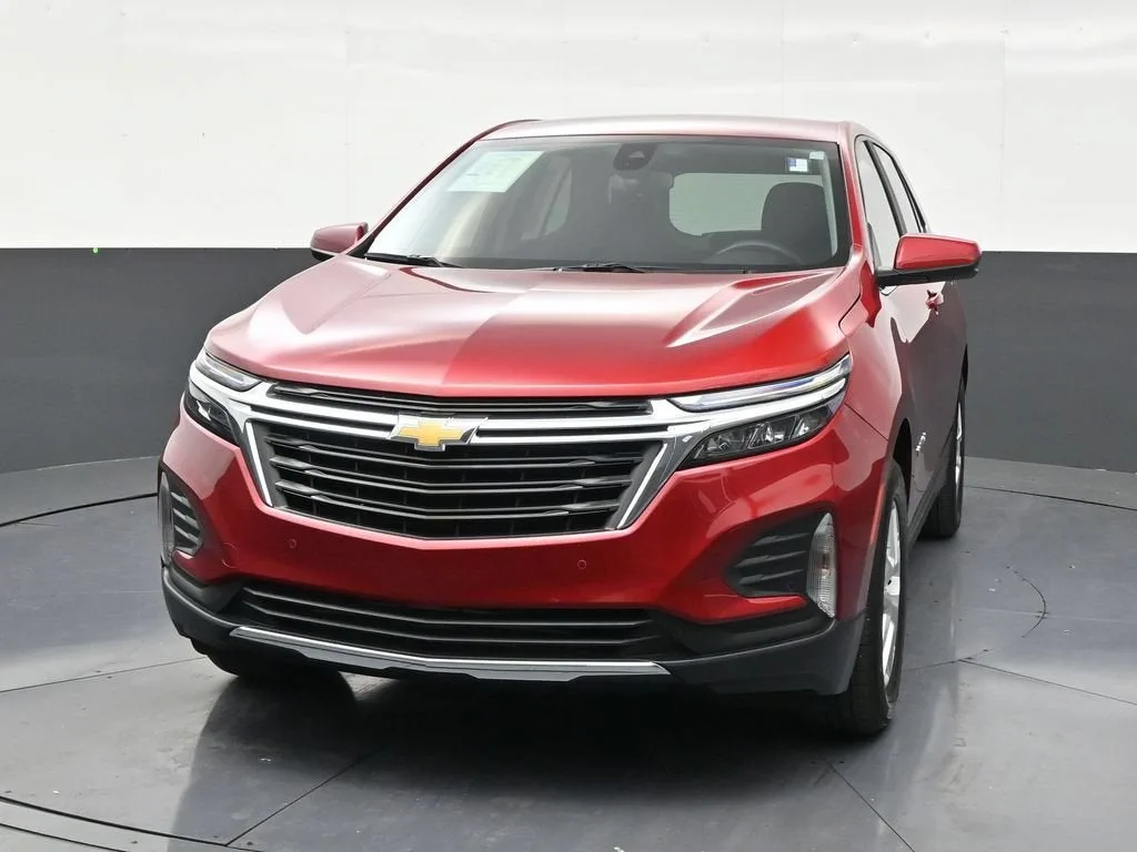2024 Chevrolet Equinox LT photo 8