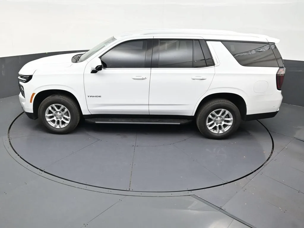 2026 Chevrolet Tahoe LS photo 12