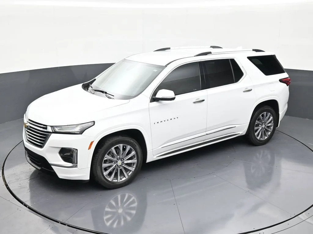 2022 Chevrolet Traverse Premier photo 12