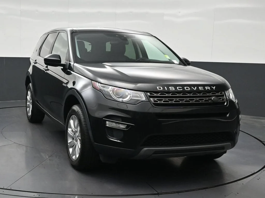 2018 Land Rover Discovery Sport SE photo 7