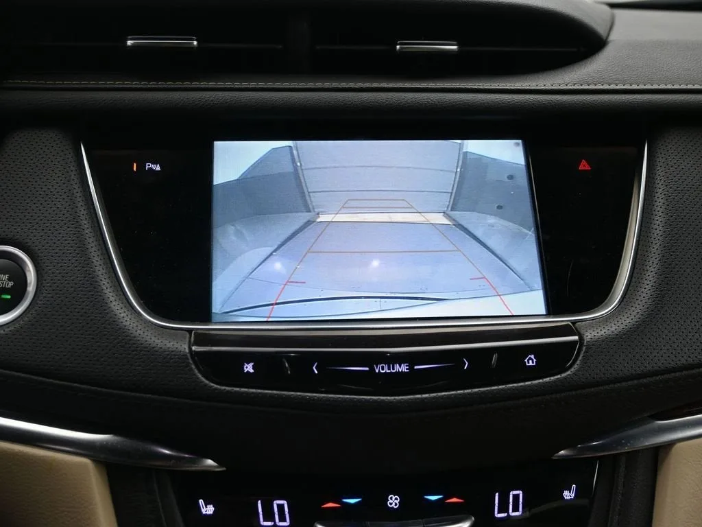 2019 Cadillac XT5 Luxury FWD photo 11