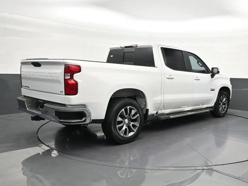 2021 Chevrolet Silverado 1500 LT photo 5
