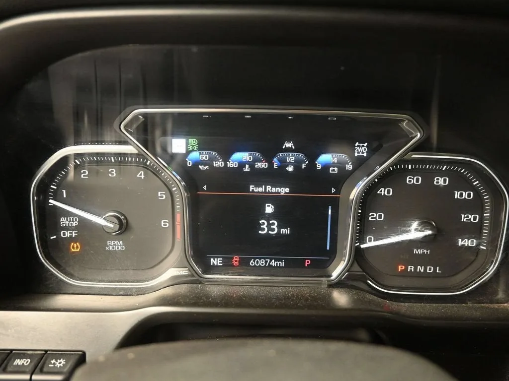 2021 GMC Sierra 1500 SLT photo 12