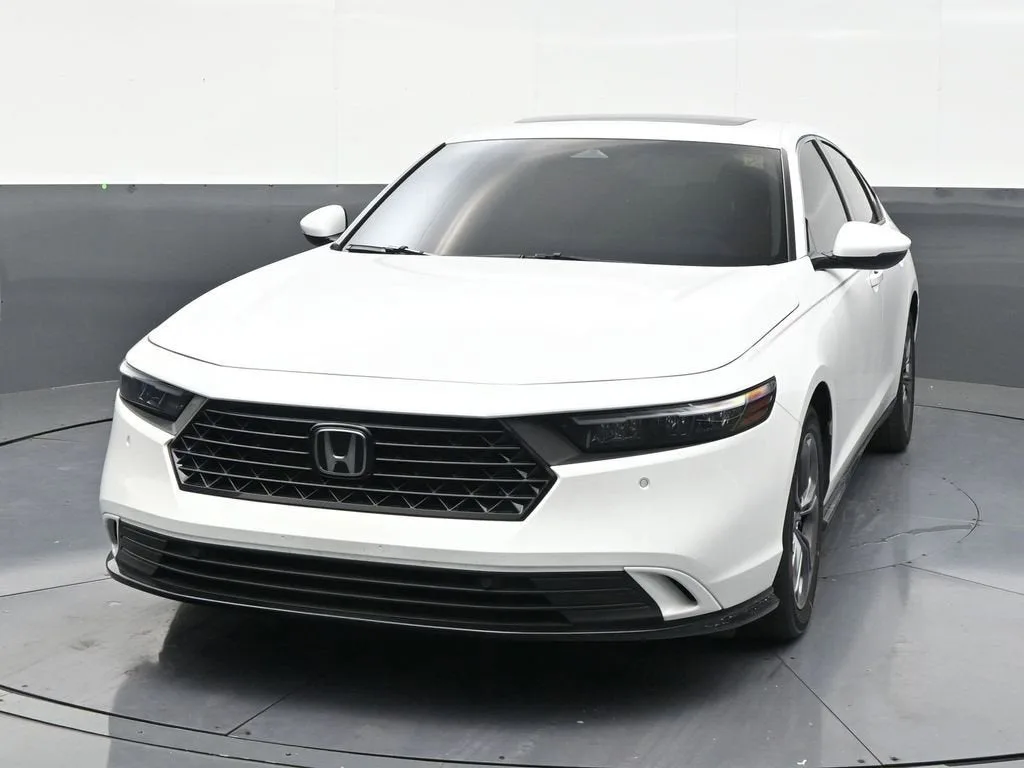 2025 Honda Accord Hybrid EX-L photo 8
