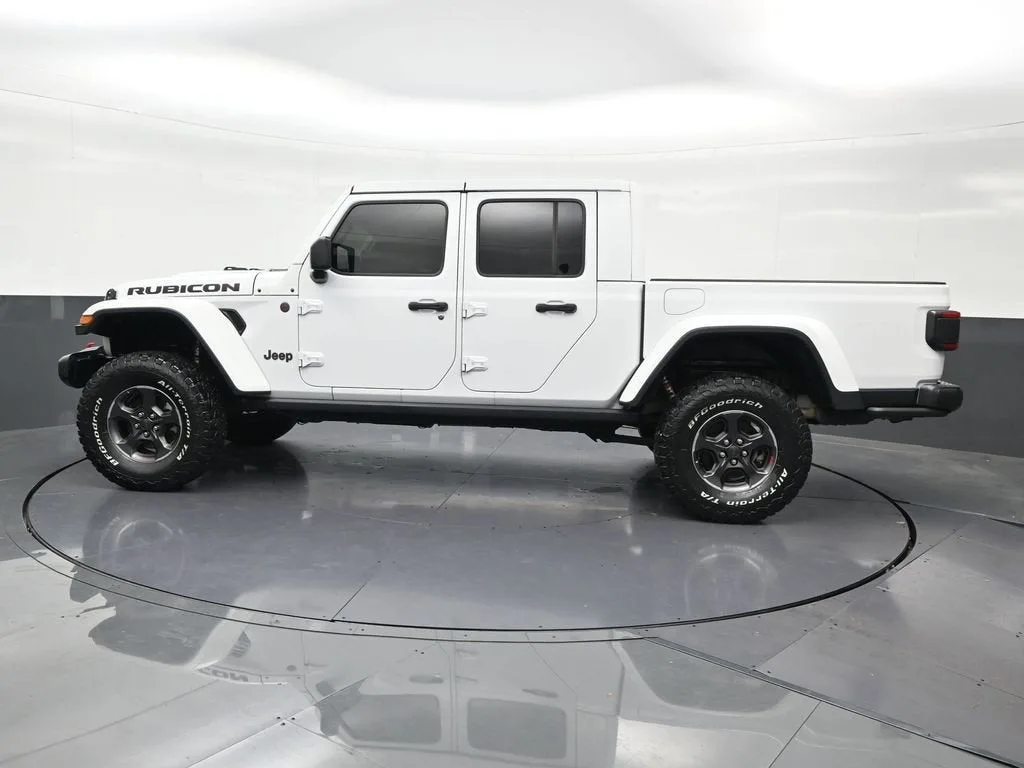 2020 Jeep Gladiator Rubicon photo 2