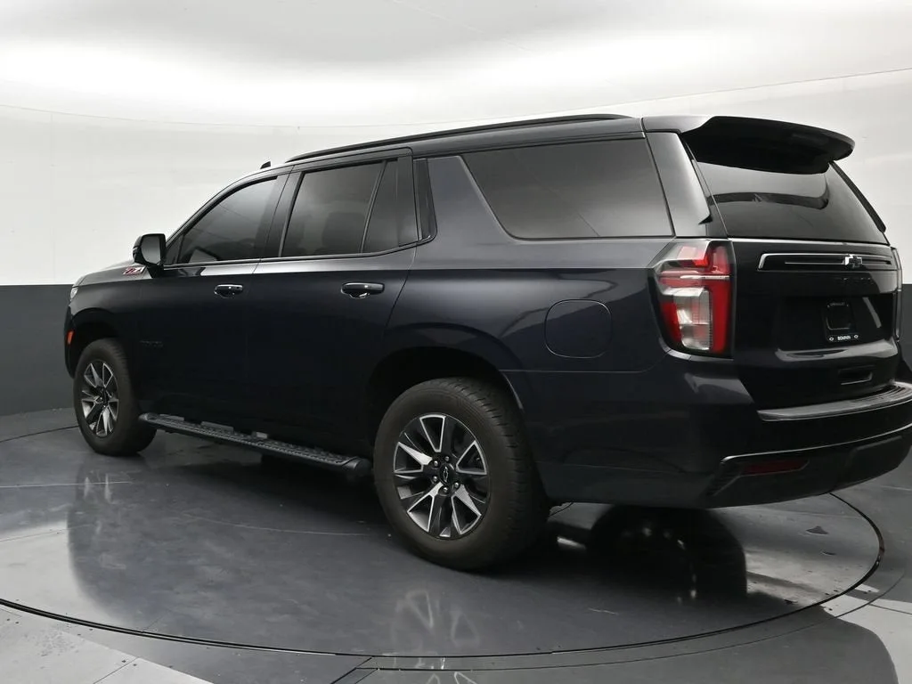 2023 Chevrolet Tahoe Z71 photo 3