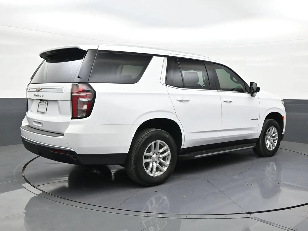2024 Chevrolet Tahoe LS photo 5