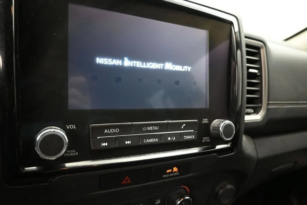 2023 Nissan Frontier Crew Cab SV 4x2 photo 12