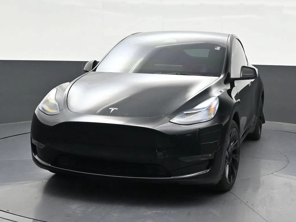 2023 Tesla Model Y Long Range photo 8