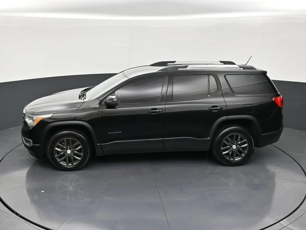 2019 GMC Acadia SLT photo 10