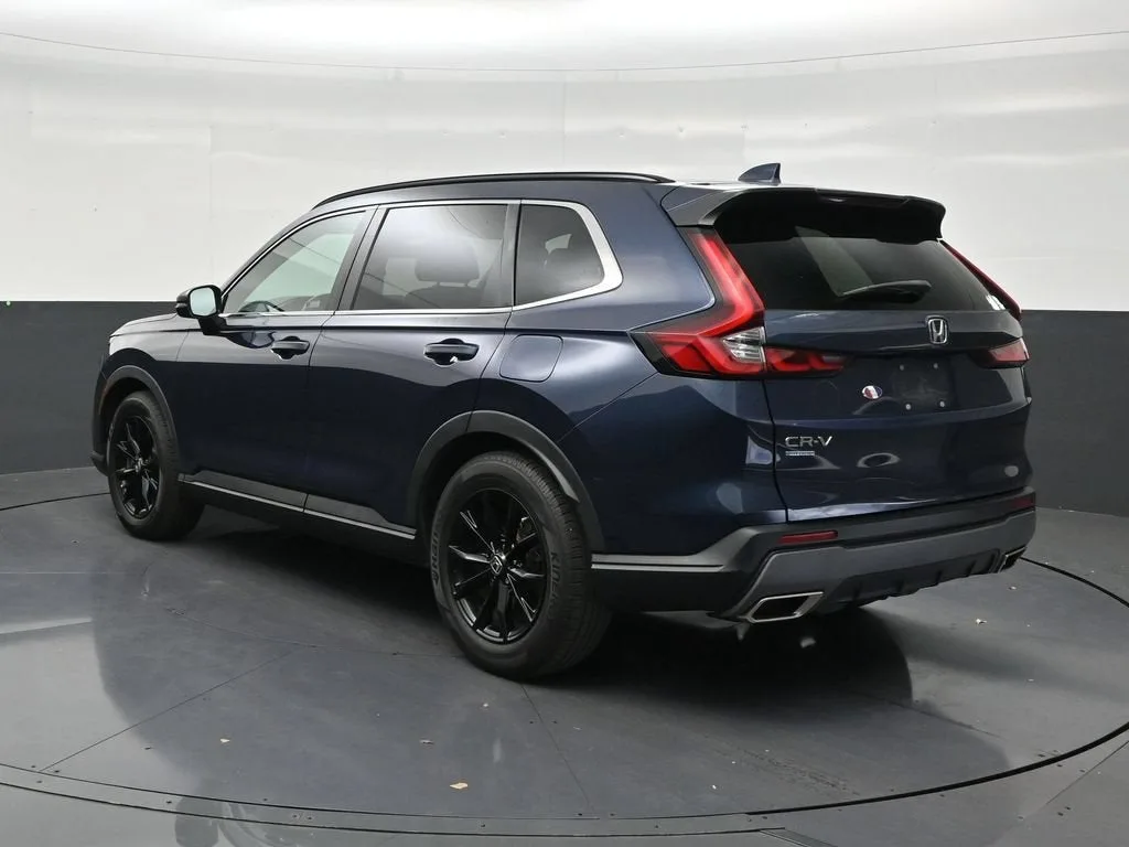 2023 Honda CR-V Hybrid Sport photo 3