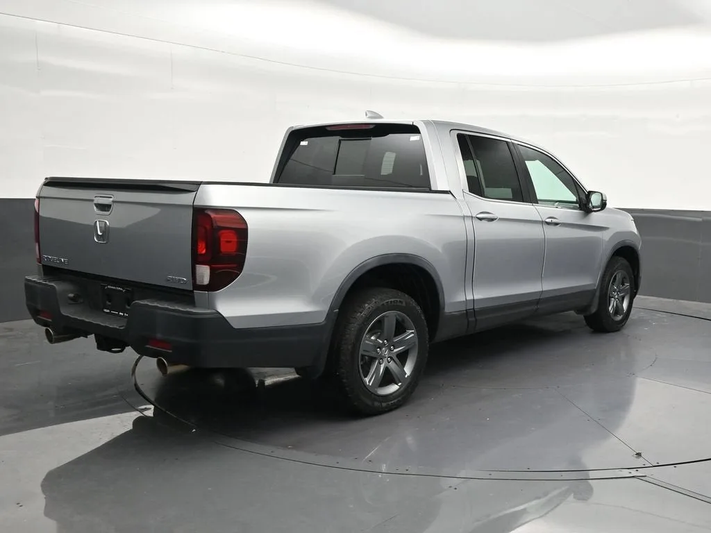 2023 Honda Ridgeline RTL photo 5