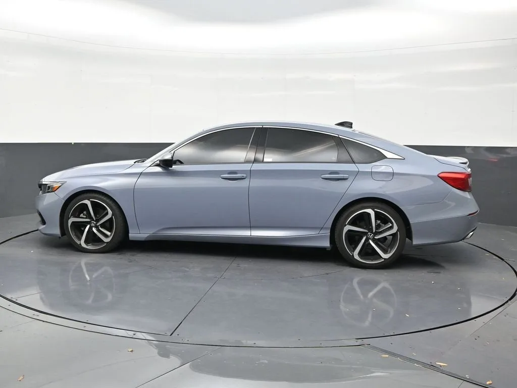 2022 Honda Accord Sport Special Edition photo 2
