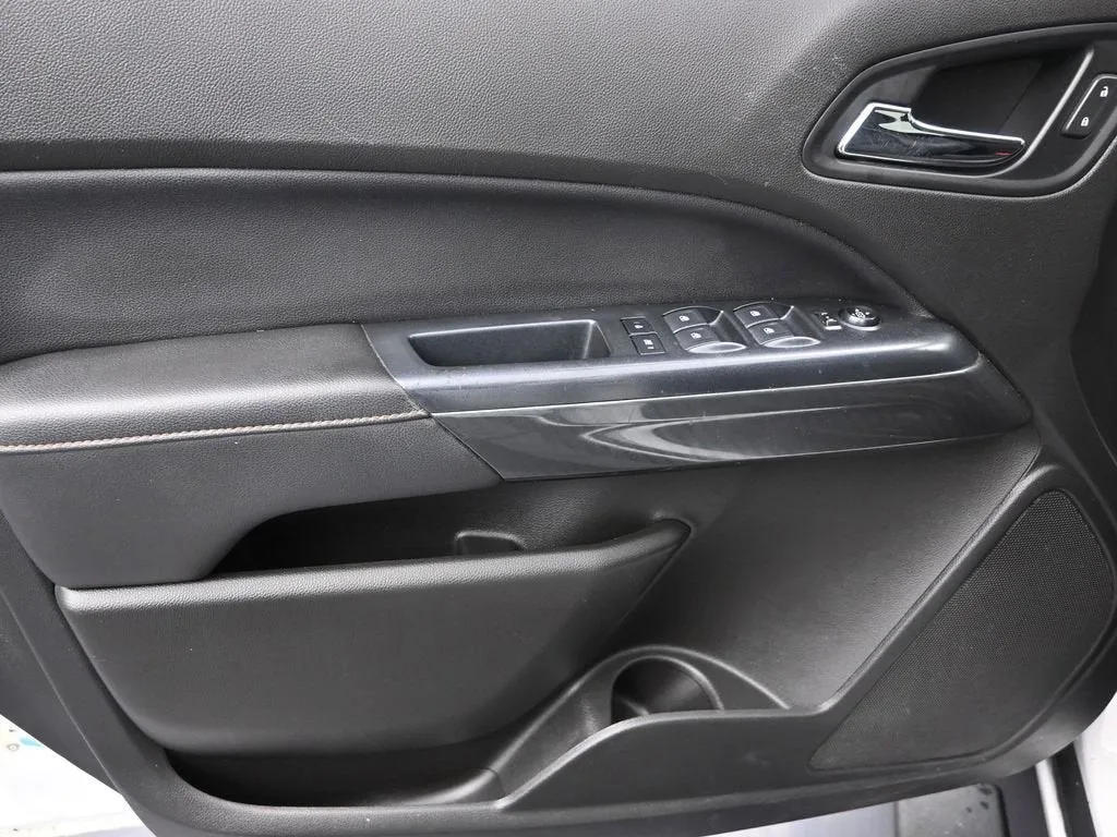 2021 GMC Canyon AT4 - Leather photo 12