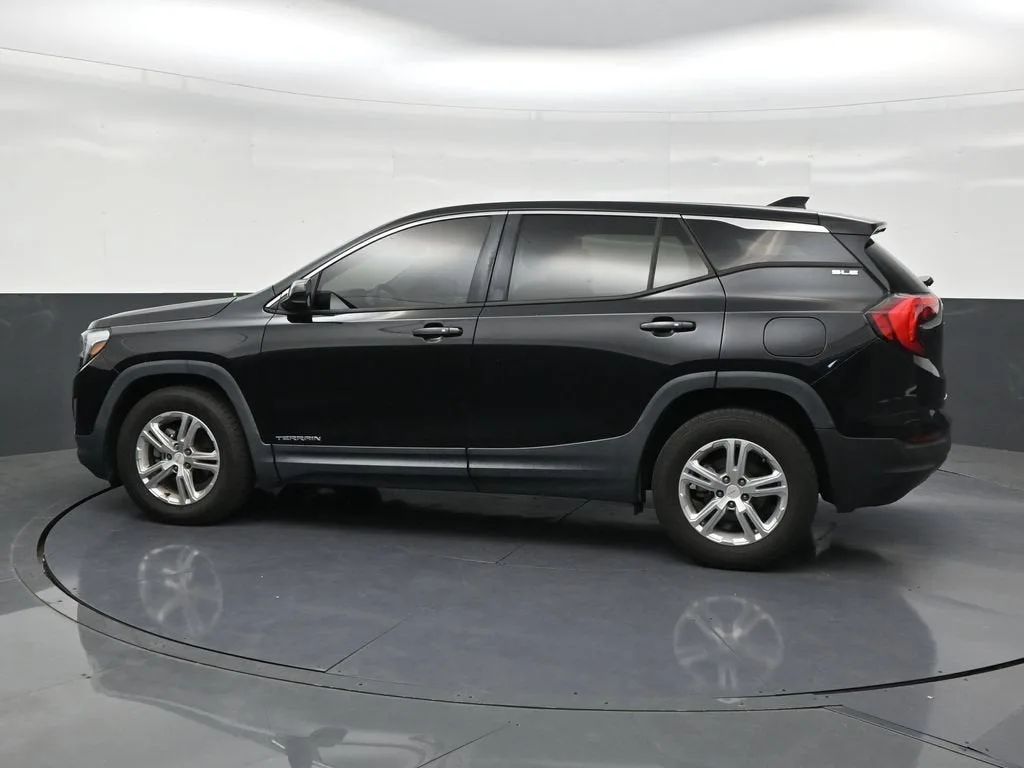 2018 GMC Terrain SLE photo 2