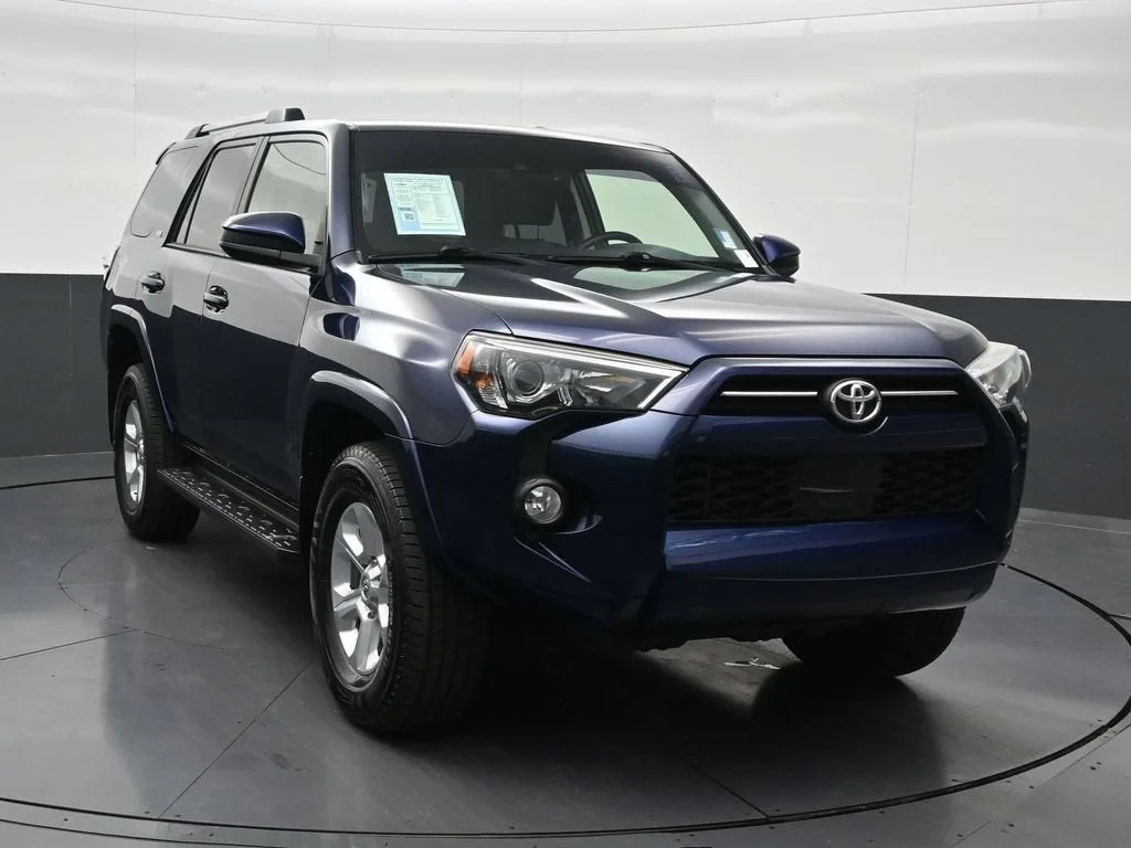 2020 Toyota 4Runner SR5 photo 8