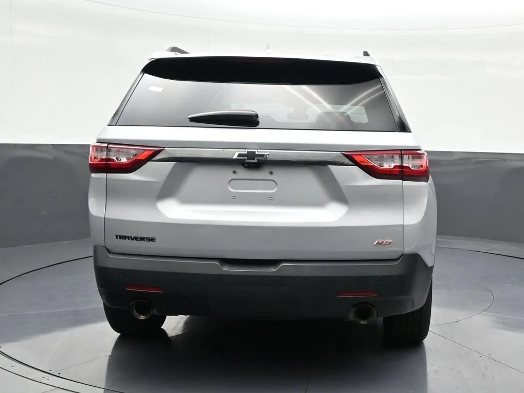 2021 Chevrolet Traverse RS photo 4