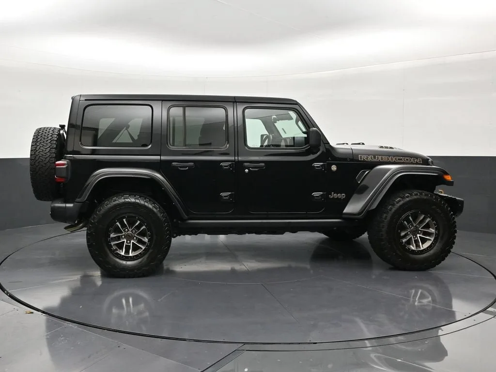 2024 Jeep Wrangler 4-Door Rubicon 392 4x4 photo 6