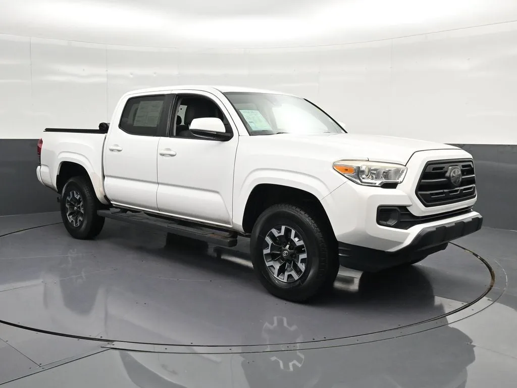 2019 Toyota Tacoma SR photo 5
