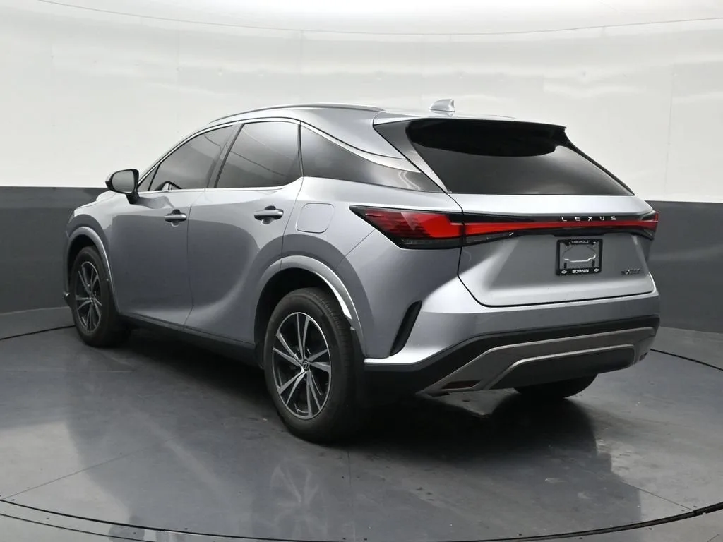 2023 Lexus RX 350 Premium photo 3
