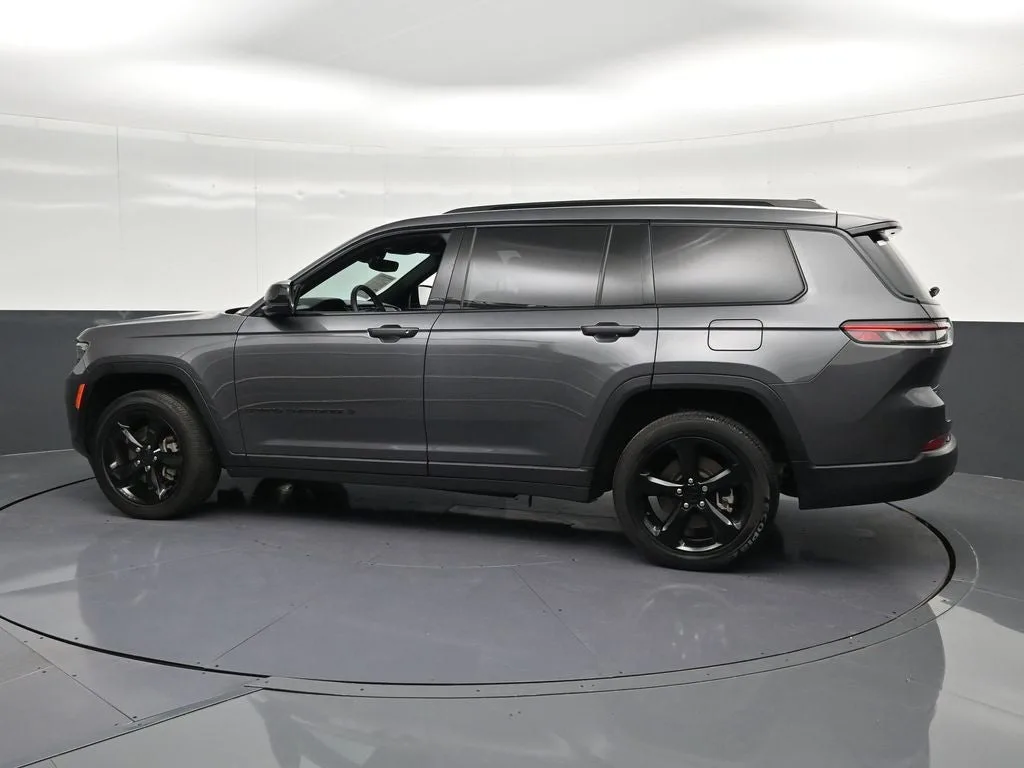 2023 Jeep Grand Cherokee L Altitude photo 8
