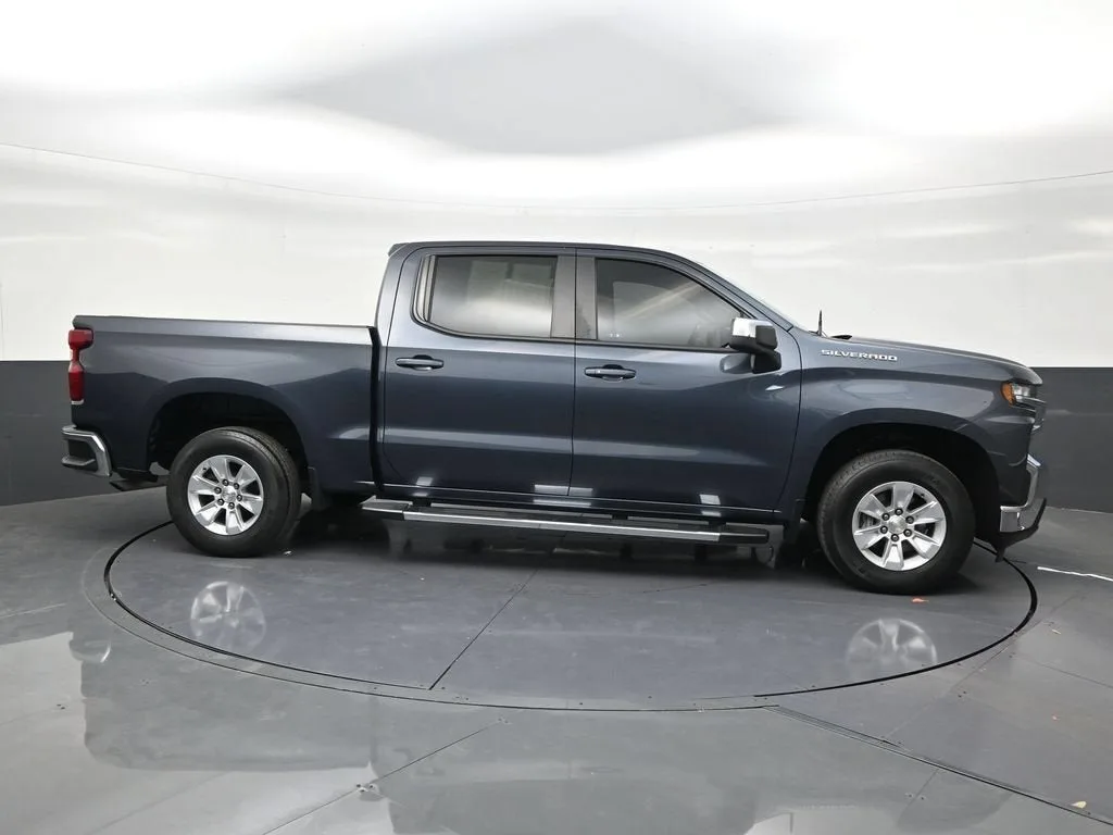 2021 Chevrolet Silverado 1500 LT photo 6