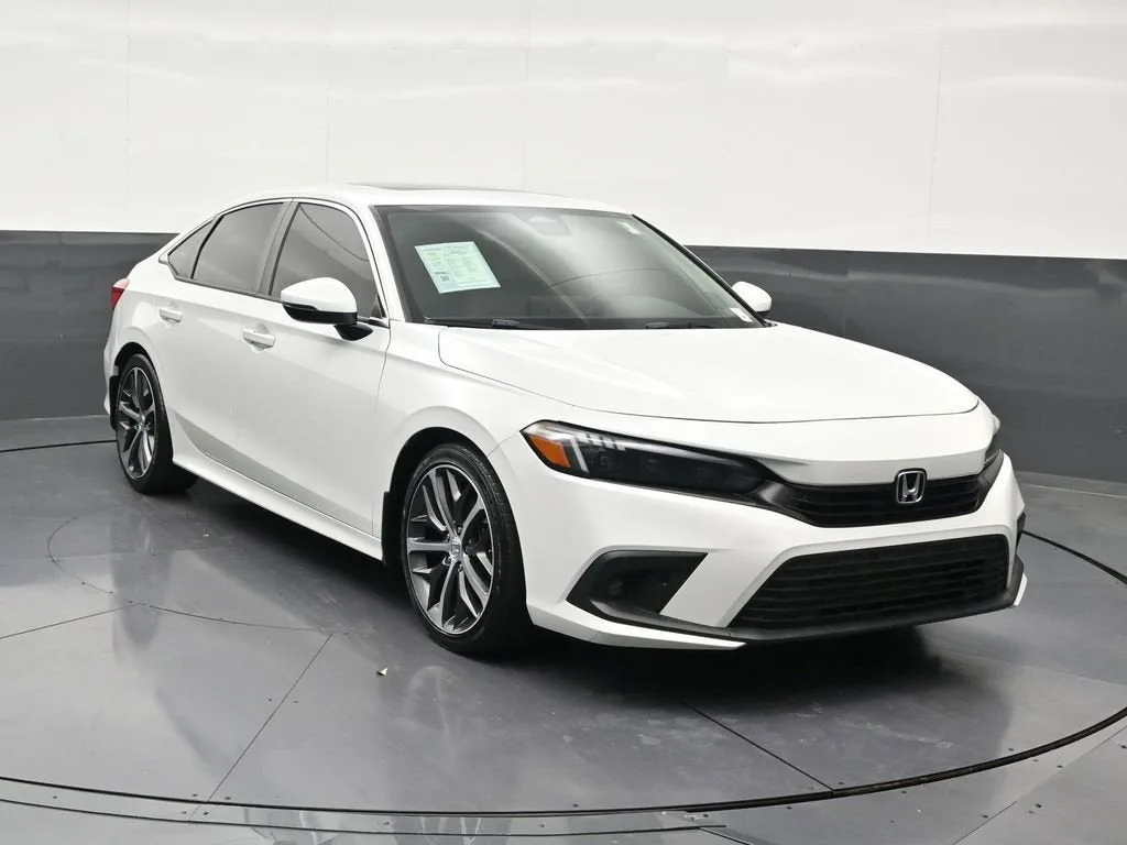 2022 Honda Civic Sedan Touring photo 7