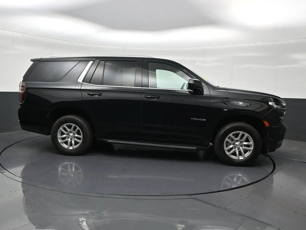 2024 Chevrolet Tahoe LS photo 7