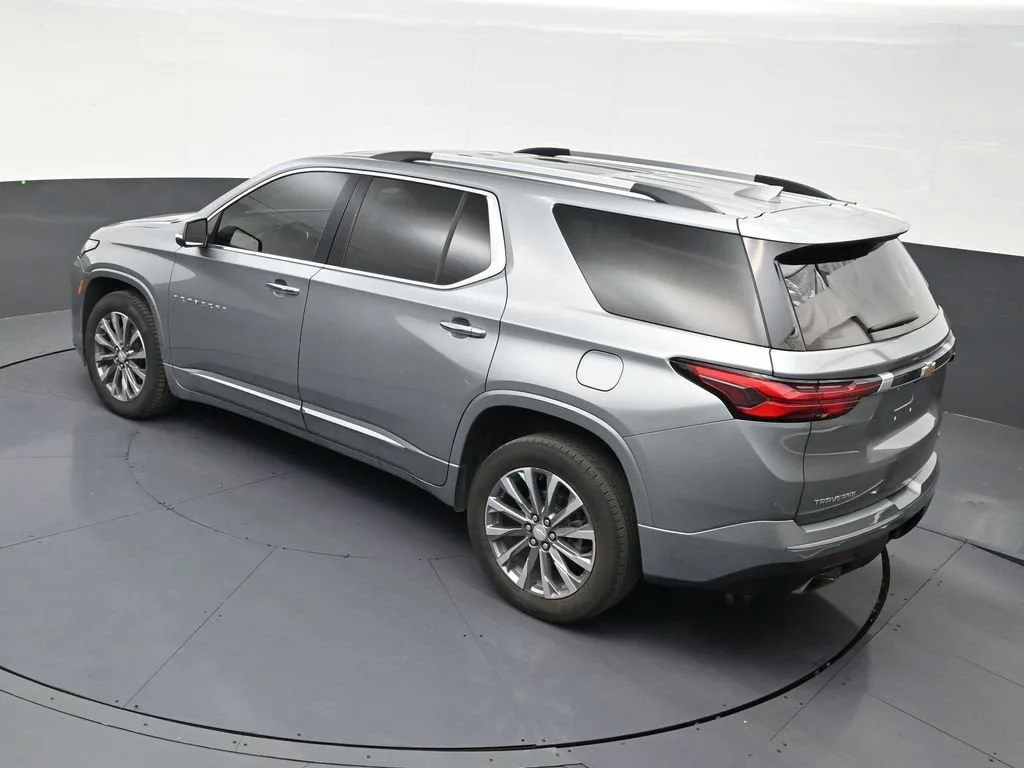 2023 Chevrolet Traverse Premier photo 14