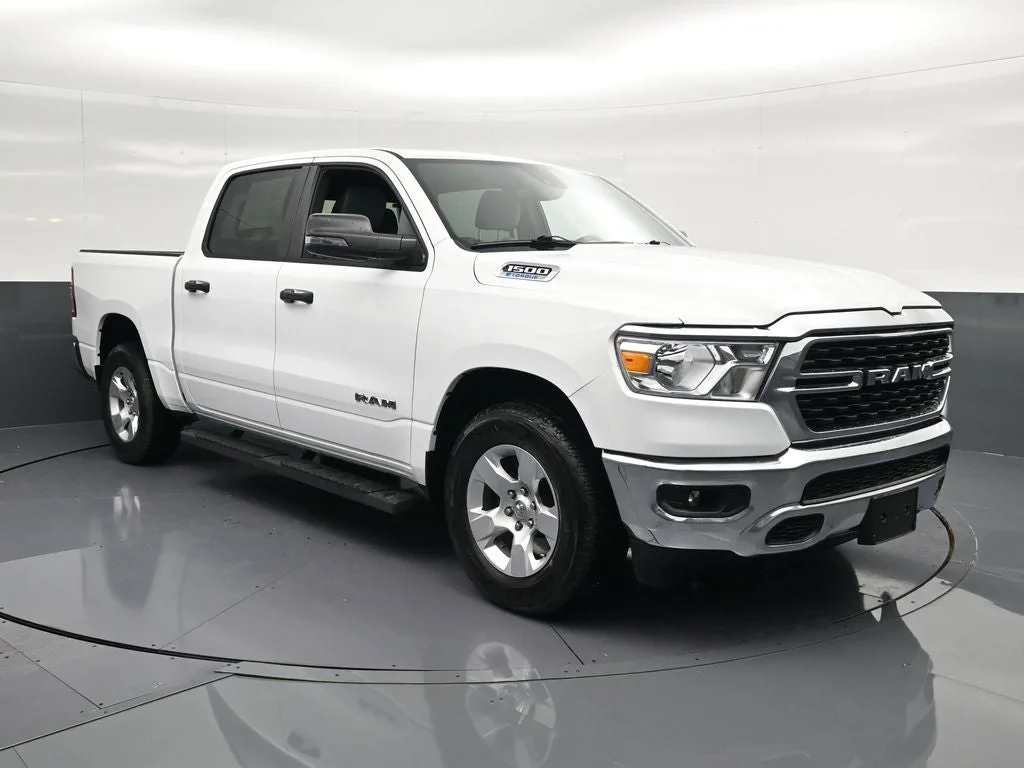 2024 RAM 1500 Big Horn/Lone Star photo 5