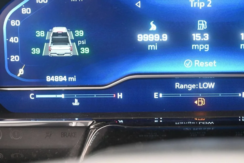 2023 Chevrolet Silverado 1500 LTZ photo 12