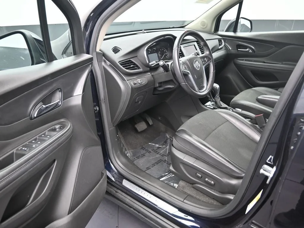 2022 Buick Encore Preferred photo 10