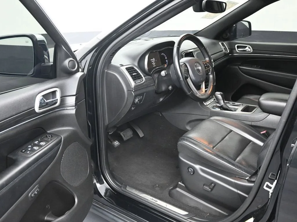 2021 Jeep Grand Cherokee Limited 4x2 photo 10