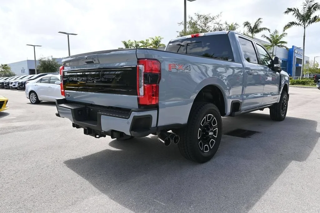2026 Ford F-350 Platinum photo 12