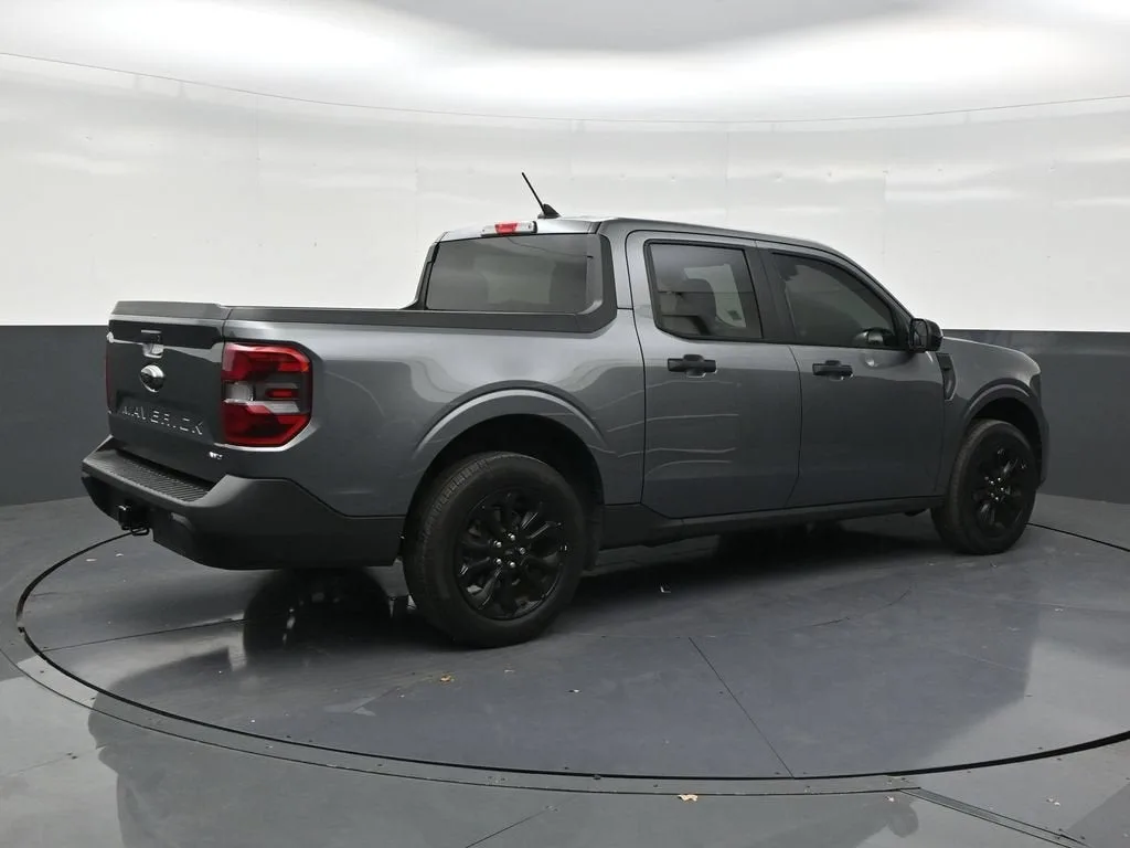 2024 Ford Maverick XLT photo 5