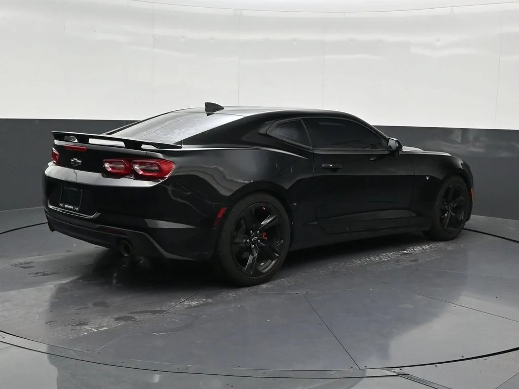 2020 Chevrolet Camaro 1LT photo 5