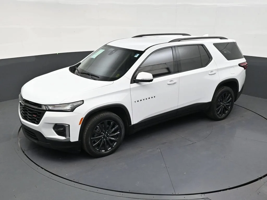 2022 Chevrolet Traverse RS photo 12