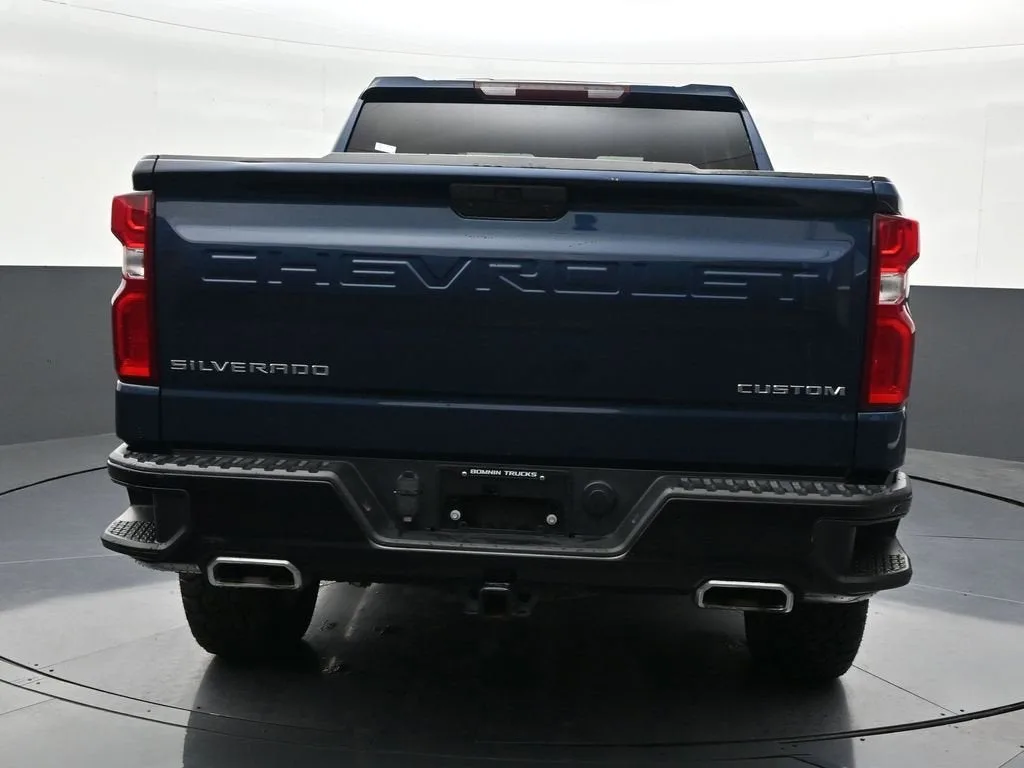 2021 Chevrolet Silverado 1500 Custom Trail Boss photo 4