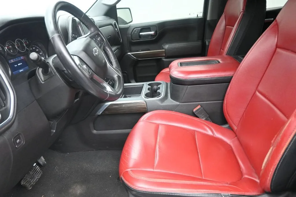 2022 Chevrolet Silverado 1500 LTD RST photo 12