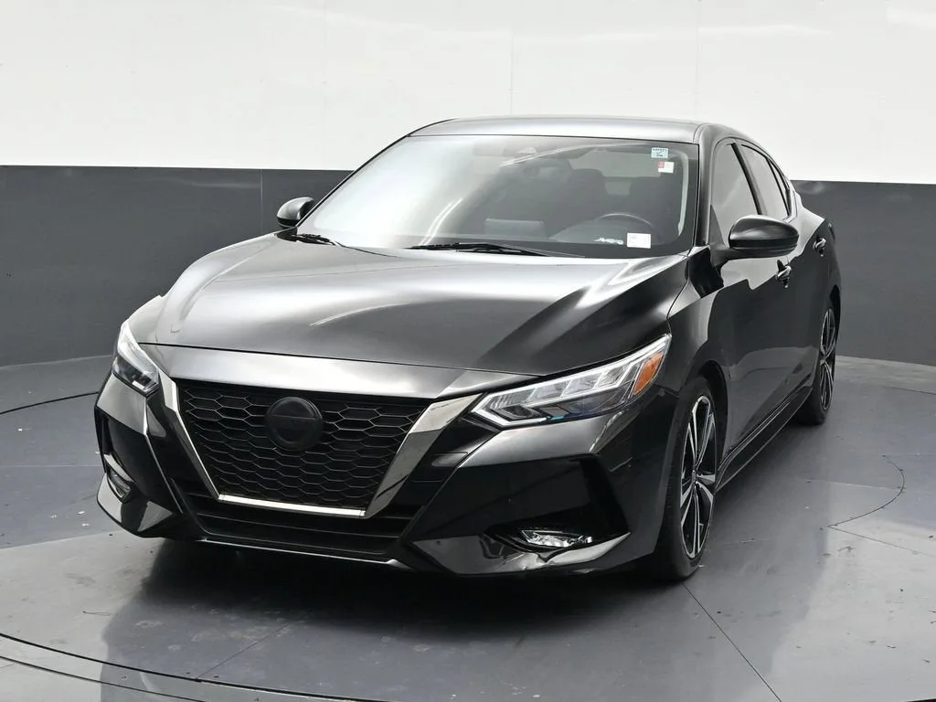 2022 Nissan Sentra SR Xtronic CVT photo 9