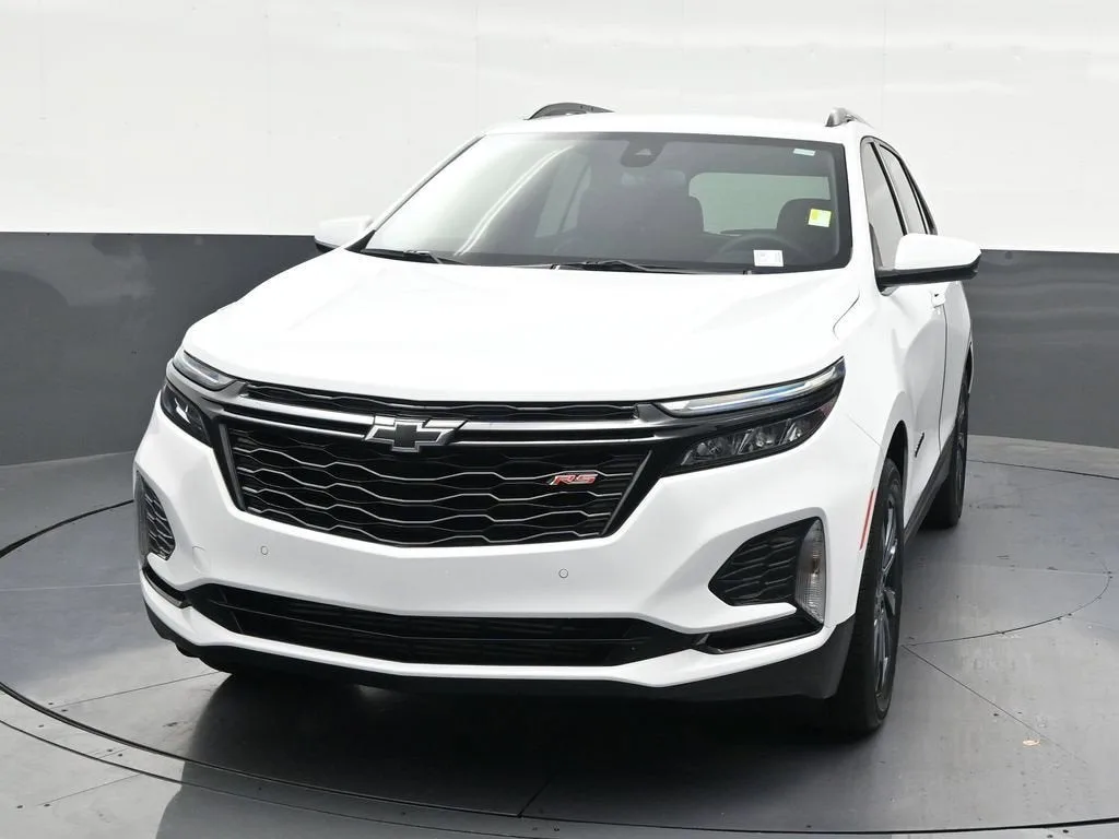 2024 Chevrolet Equinox RS photo 9