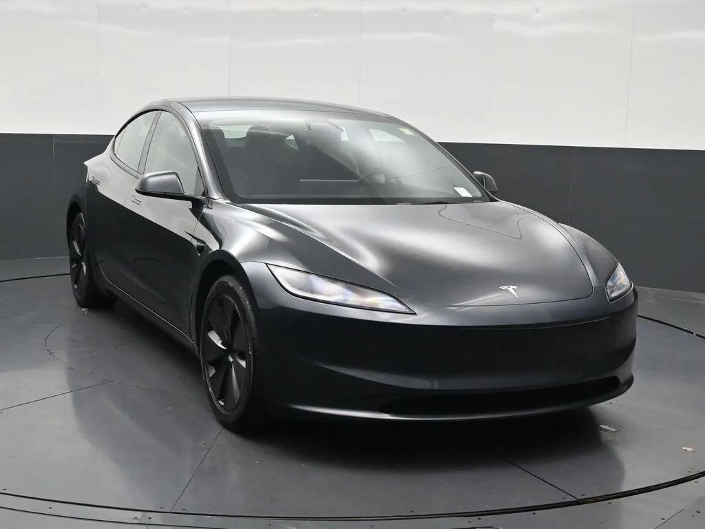 2024 Tesla Model 3 4DR RWD photo 7