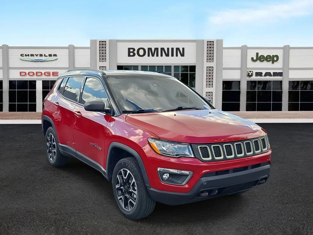2021 Jeep Compass Trailhawk 4x4 photo 2