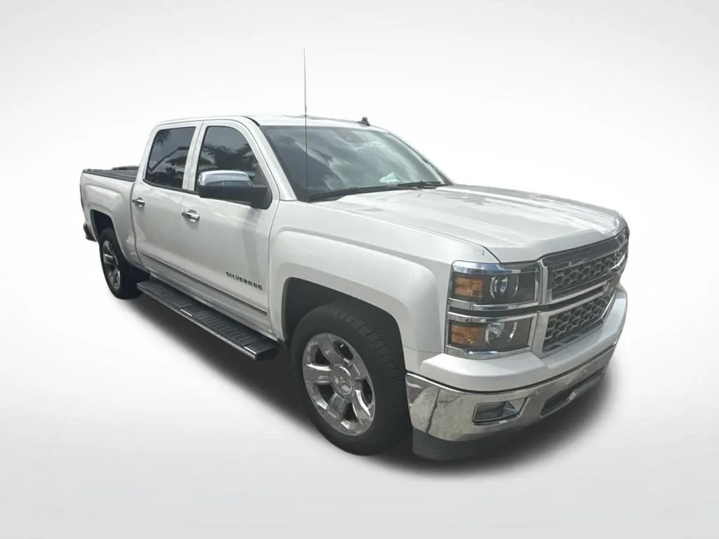 2014 Chevrolet Silverado 1500 LTZ photo 2