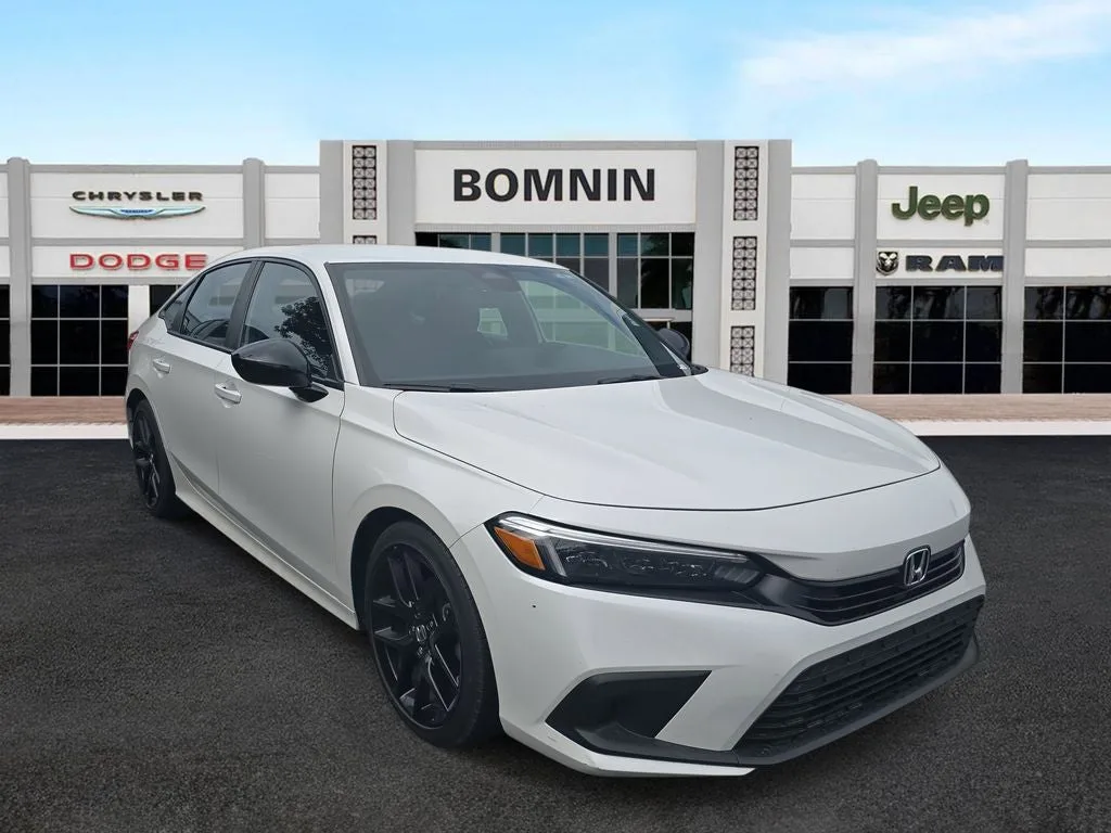 2024 Honda Civic Sport photo 2
