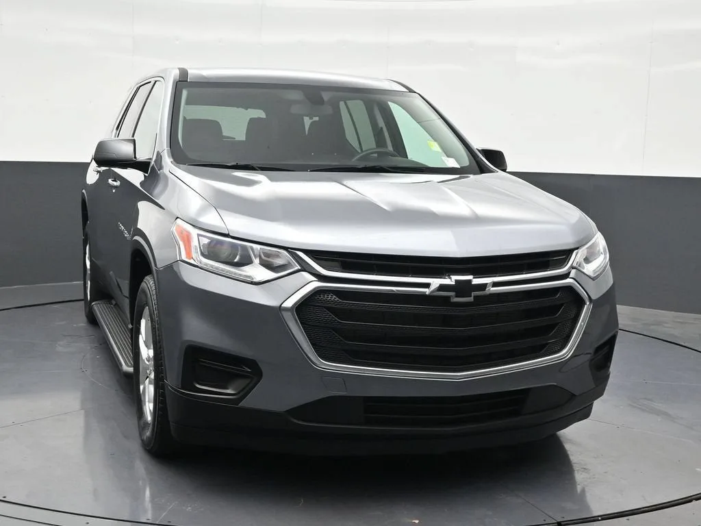 2020 Chevrolet Traverse LS photo 8