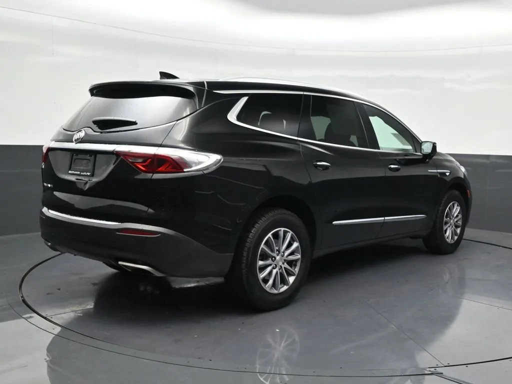 2022 Buick Enclave Essence photo 5