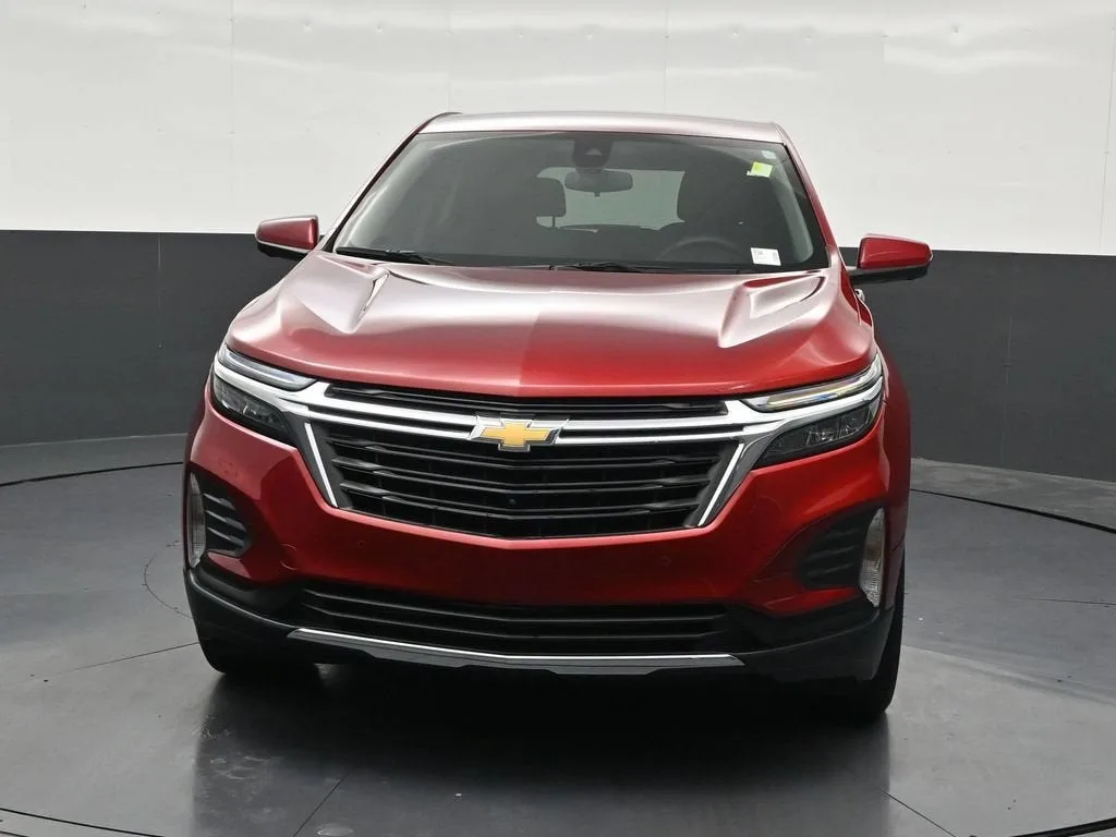 2024 Chevrolet Equinox LT photo 9