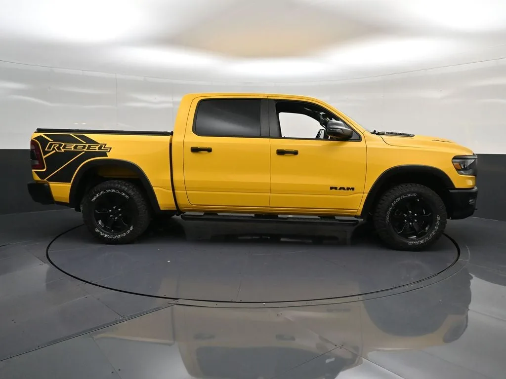 2023 RAM 1500 Rebel photo 4