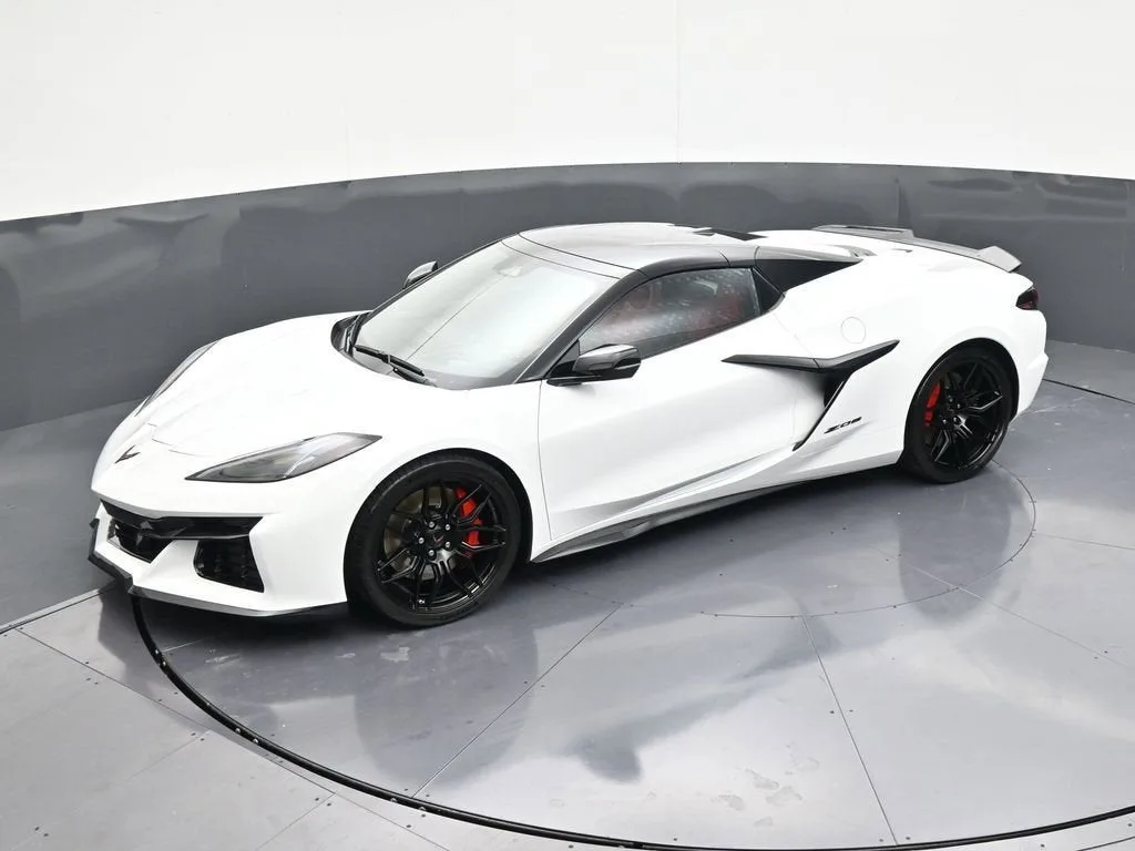 2026 Chevrolet Corvette Z06 1LZ photo 9